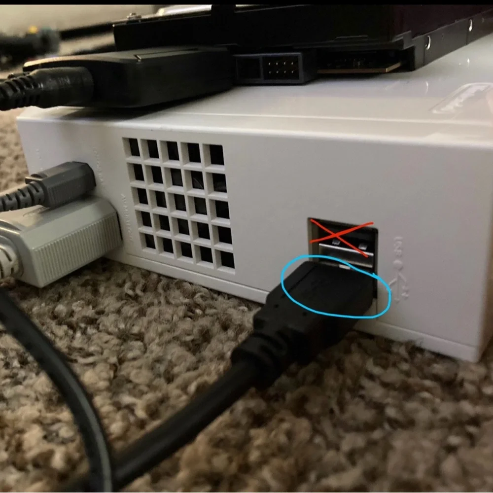 500GB 64GB Custom Wii Bundle - Power Brick / Sensor Bar / HDMI Adapter / Wiimote